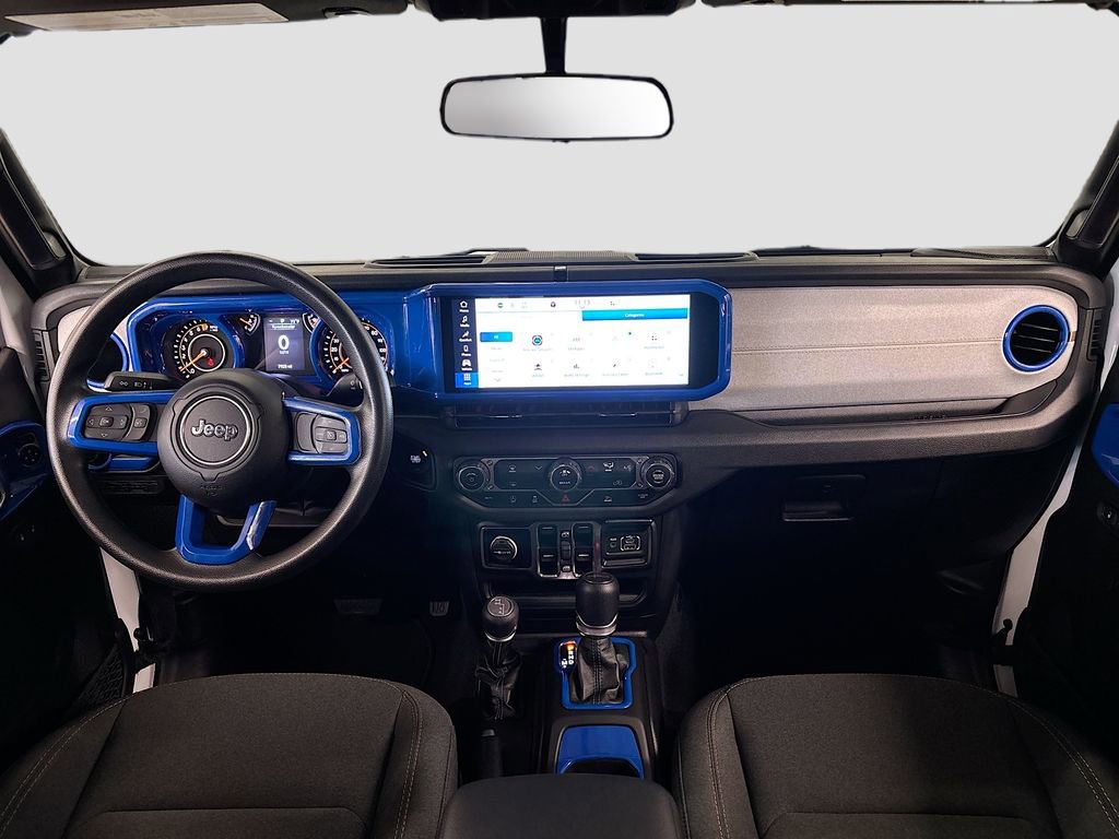 Used 2025 Jeep Gladiator Sport image 9