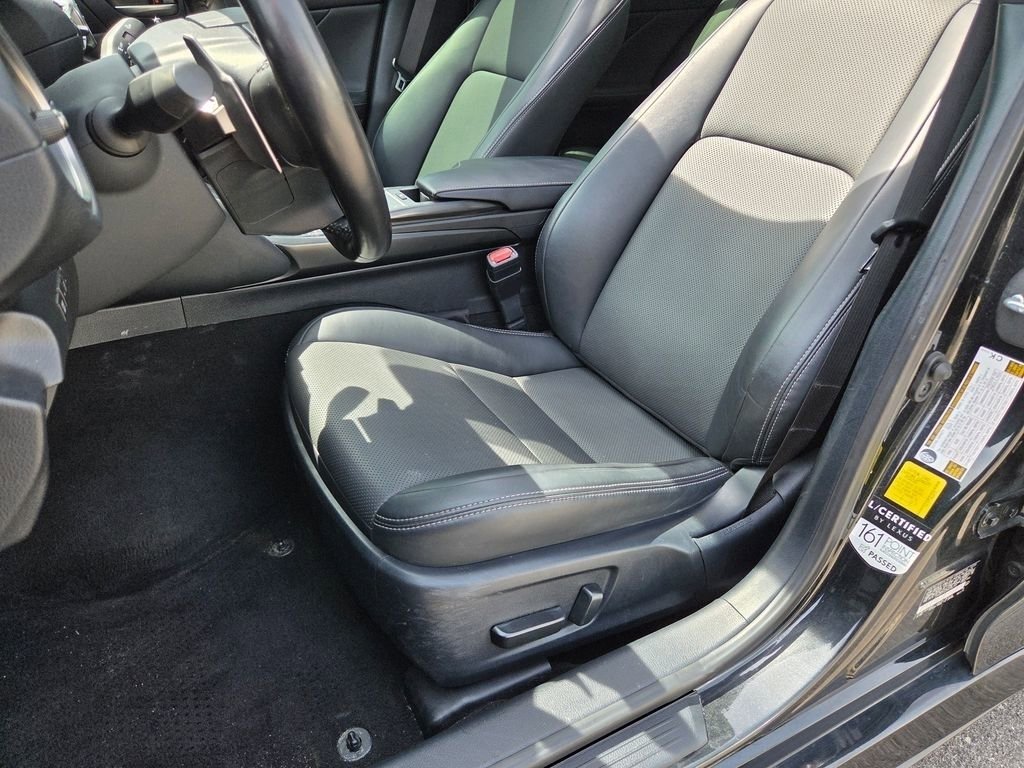 Used 2021 Lexus IS 300 AWD w/ Comfort Package image 8