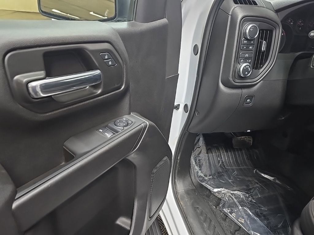 Used 2024 GMC Sierra 1500 Pro w/ Pro Value Package image 25