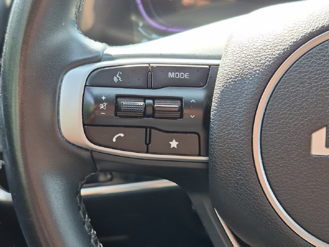 Used 2025 Kia Sportage EX FWD image 14
