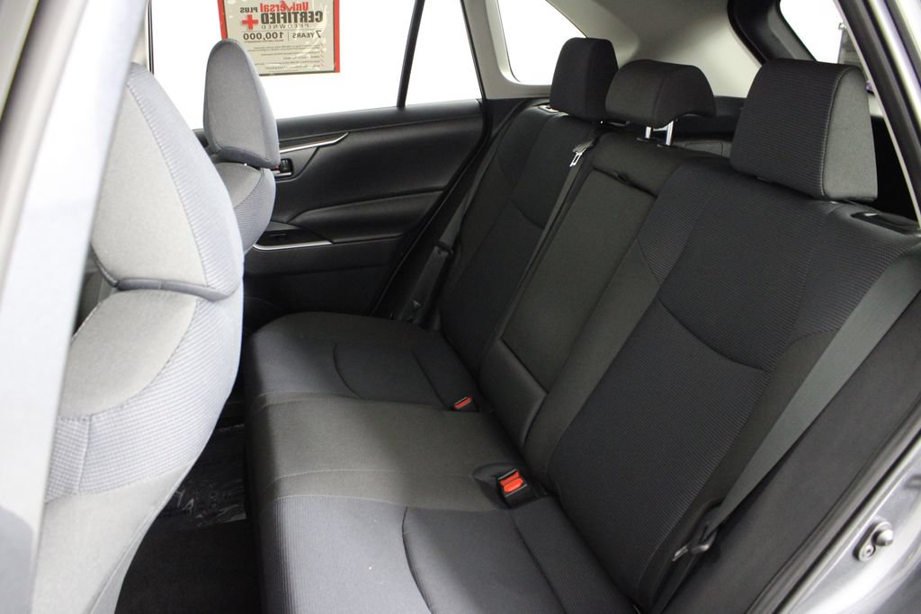 Used 2025 Toyota RAV4 LE AWD/4WD image 20
