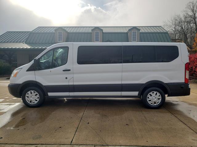 Used 2015 Ford Transit 350 XLT image 9