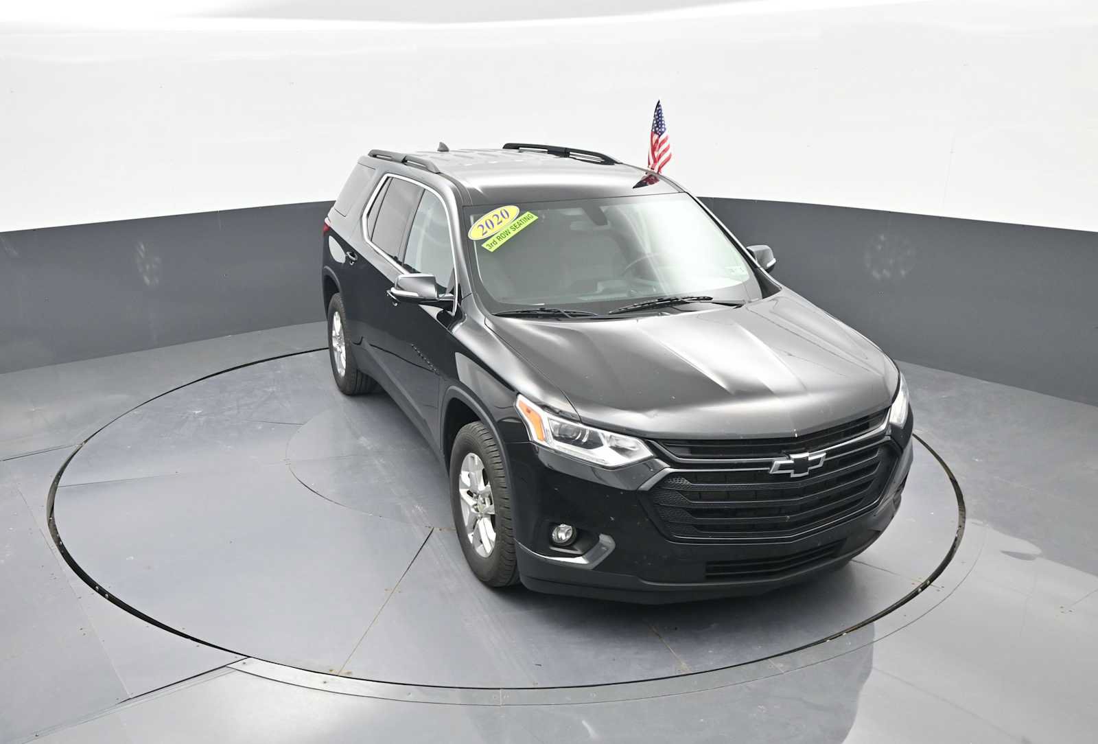Used 2020 Chevrolet Traverse LT w/ LPO, Blackout Package AWD/4WD image 28