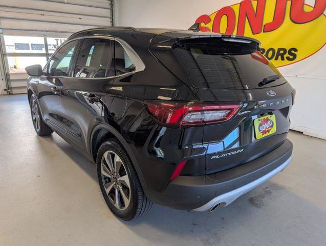 Certified 2024 Ford Escape Platinum AWD/4WD image 3