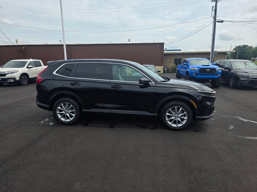Used 2026 Honda CR-V EX image 2