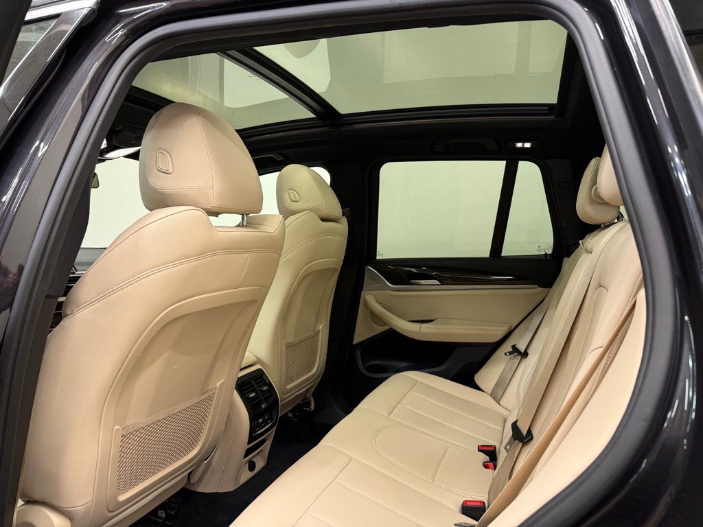 Used 2019 BMW X3 xDrive30i w/ Driving Assistance Package AWD/4WD image 7