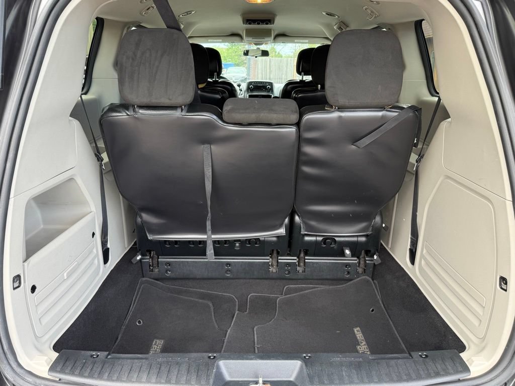 Used 2016 Dodge Grand Caravan SE w/ Quick Order Package 29E SE FWD image 20