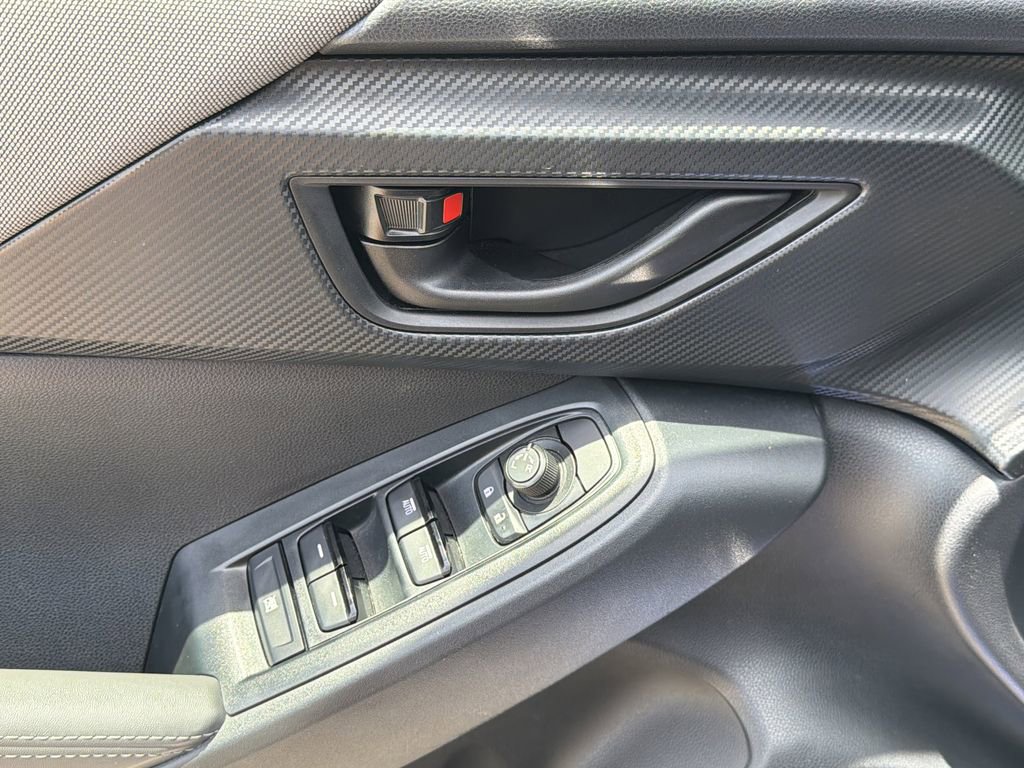 Certified 2024 Subaru Crosstrek 2.0i Premium w/ Crosstrek Mirror Package image 18