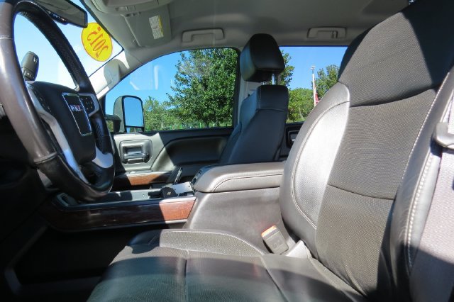 Used 2015 GMC Sierra 2500 SLT w/ Duramax Plus Package AWD/4WD image 14