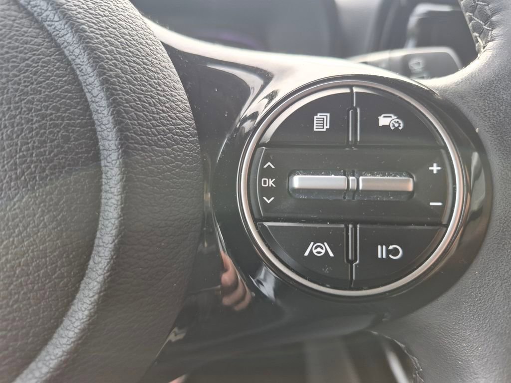 Used 2025 Kia Soul EX image 20