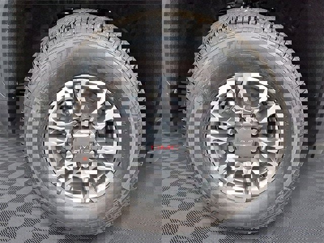 New 2026 GMC Sierra 2500 SLT w/ SLT Convenience Package image 5