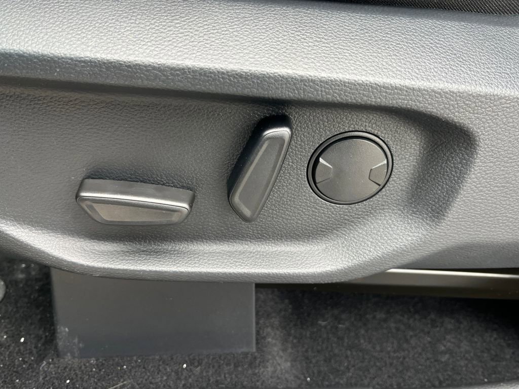 New 2026 Ford Ranger XLT w/ Equipment Group 301A High image 13