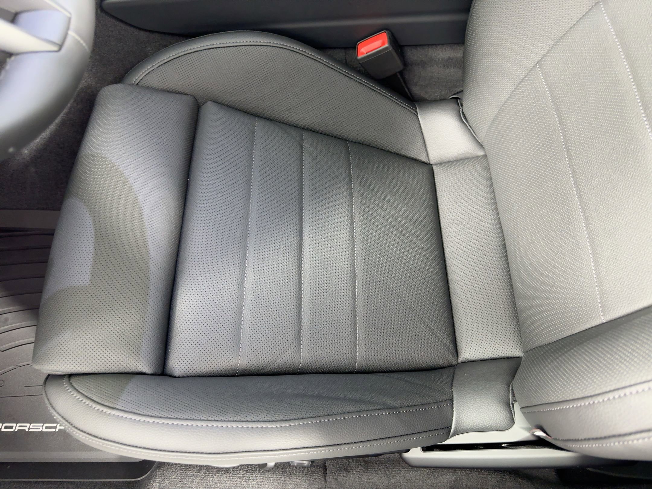 New 2026 Porsche Panamera 4 AWD/4WD image 14