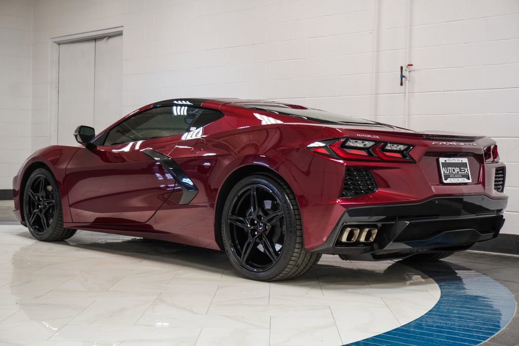 Used 2020 Chevrolet Corvette Stingray Premium Cpe w/ 3LT Preferred Equipment Group image 29