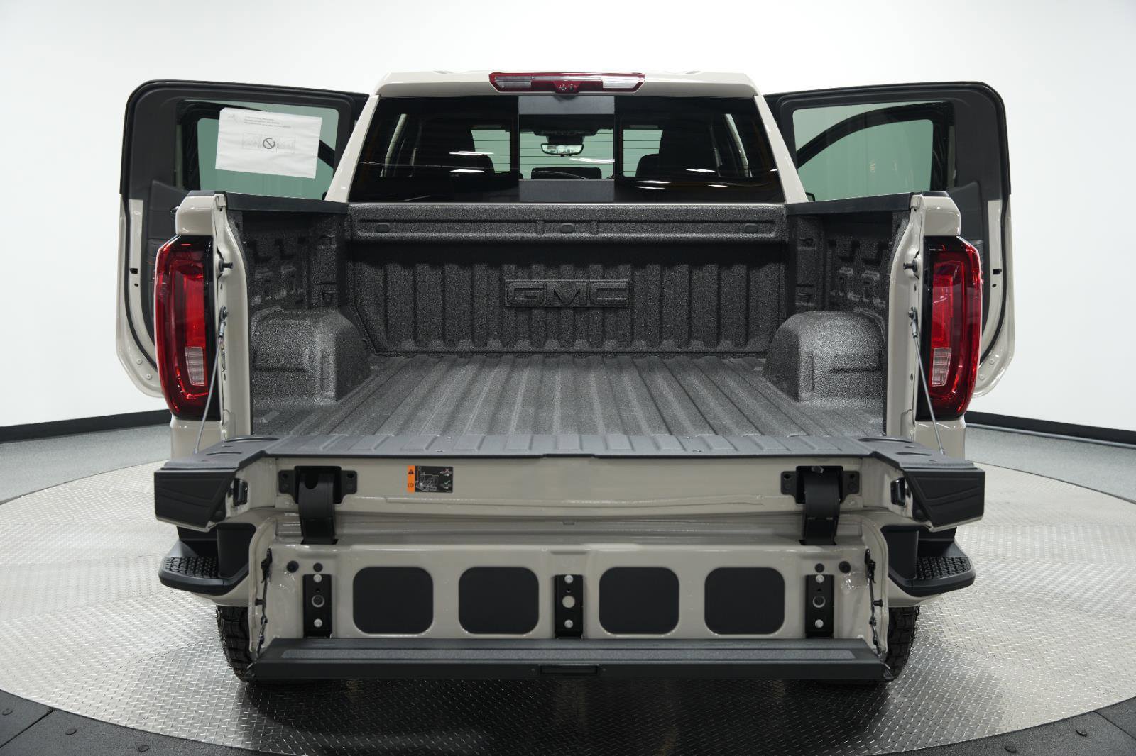New 2026 GMC Sierra 1500 AT4 w/ AT4 Premium Package image 13
