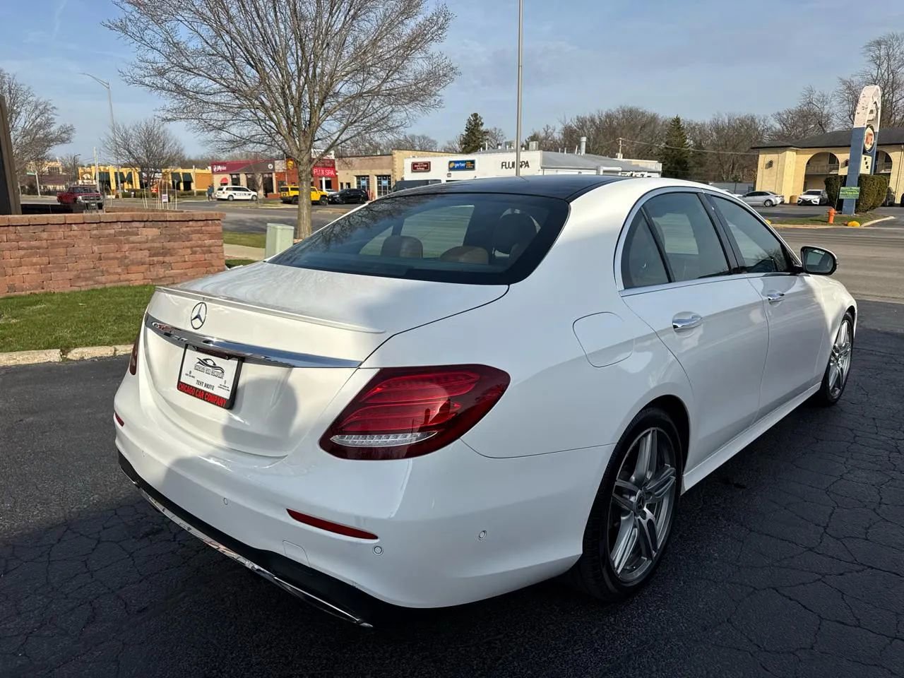 Used 2018 Mercedes-Benz E 300 image 10