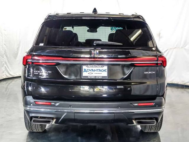 Used 2025 Buick Enclave Preferred AWD/4WD image 8