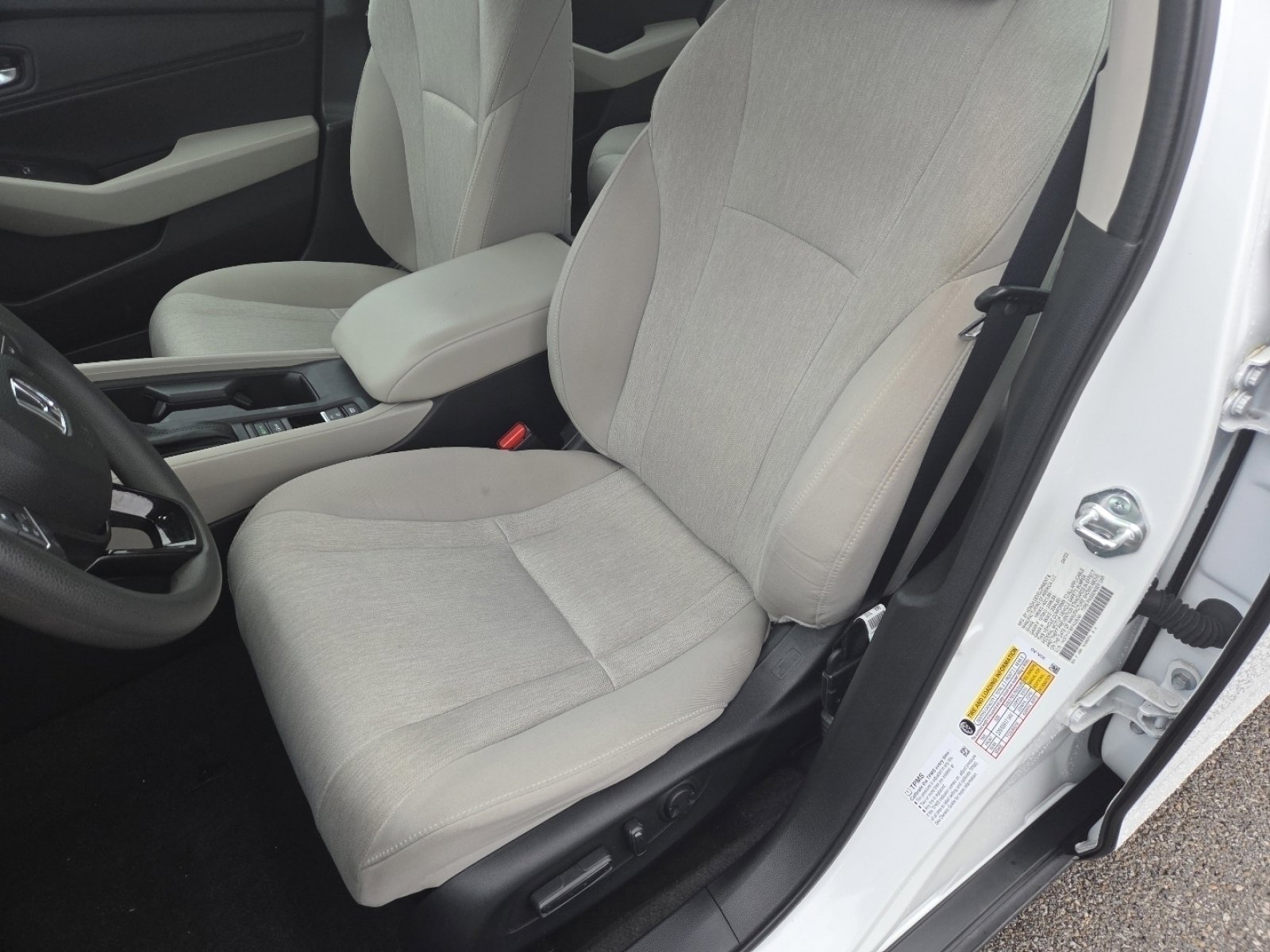 Used 2023 Honda Accord EX image 24