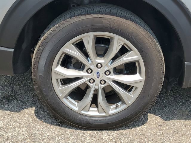 Used 2023 Ford Explorer Limited image 5