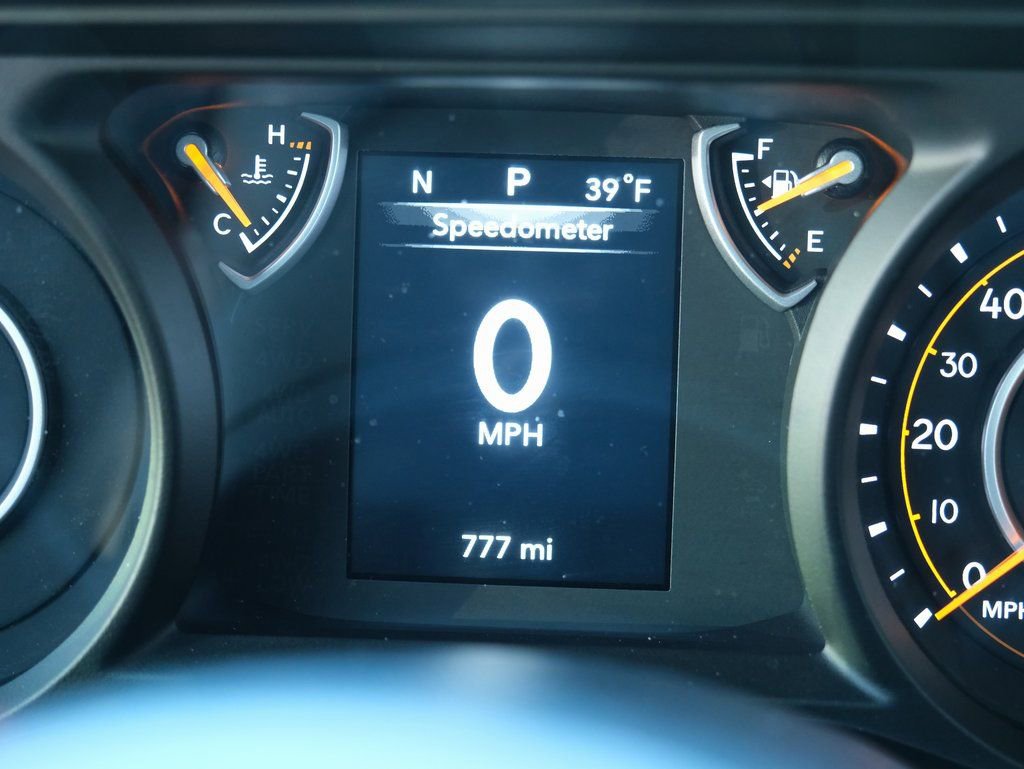 Used 2026 Jeep Wrangler Sport image 4