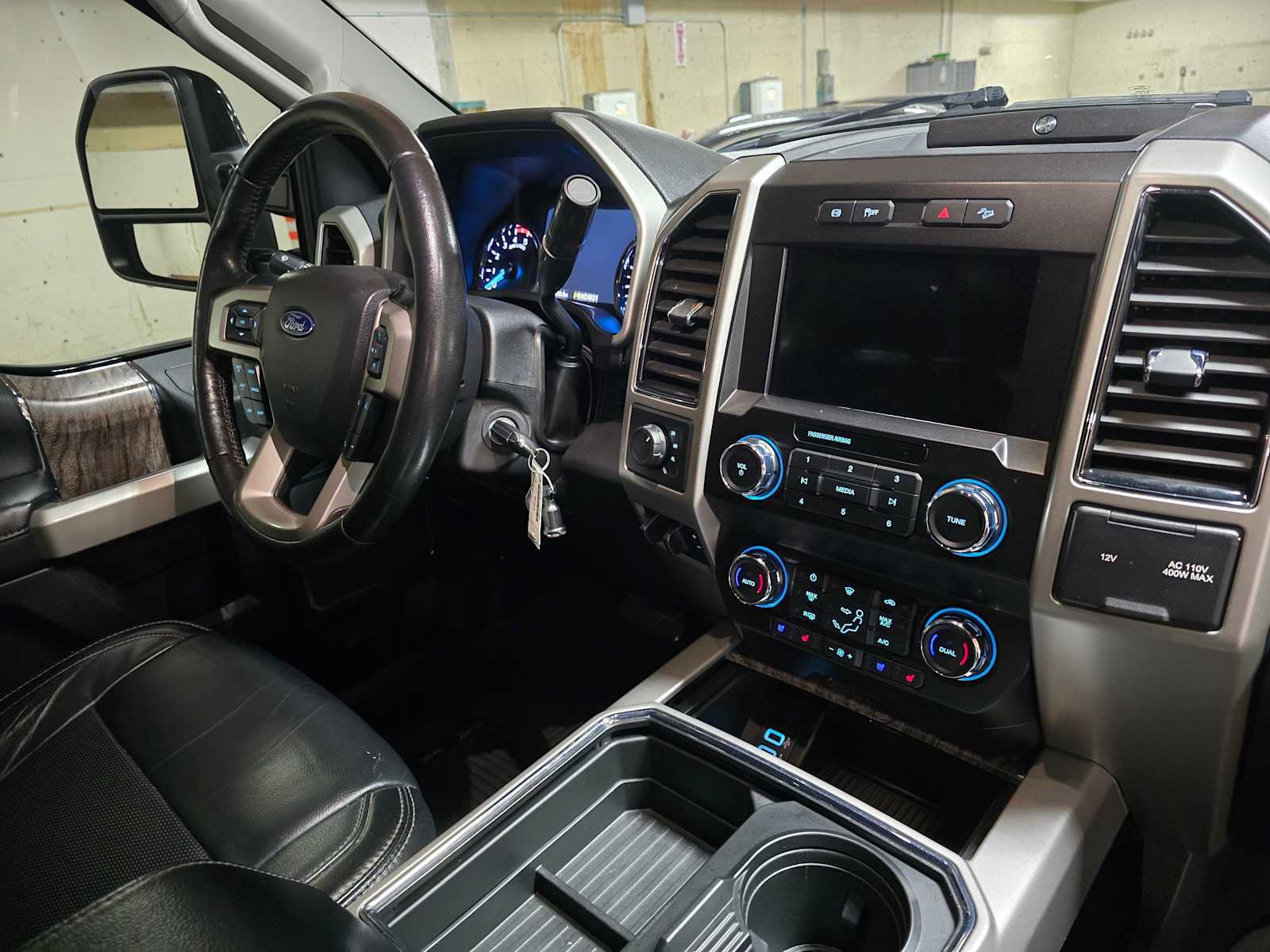 Used 2019 Ford F250 Lariat w/ Lariat Value Package image 11