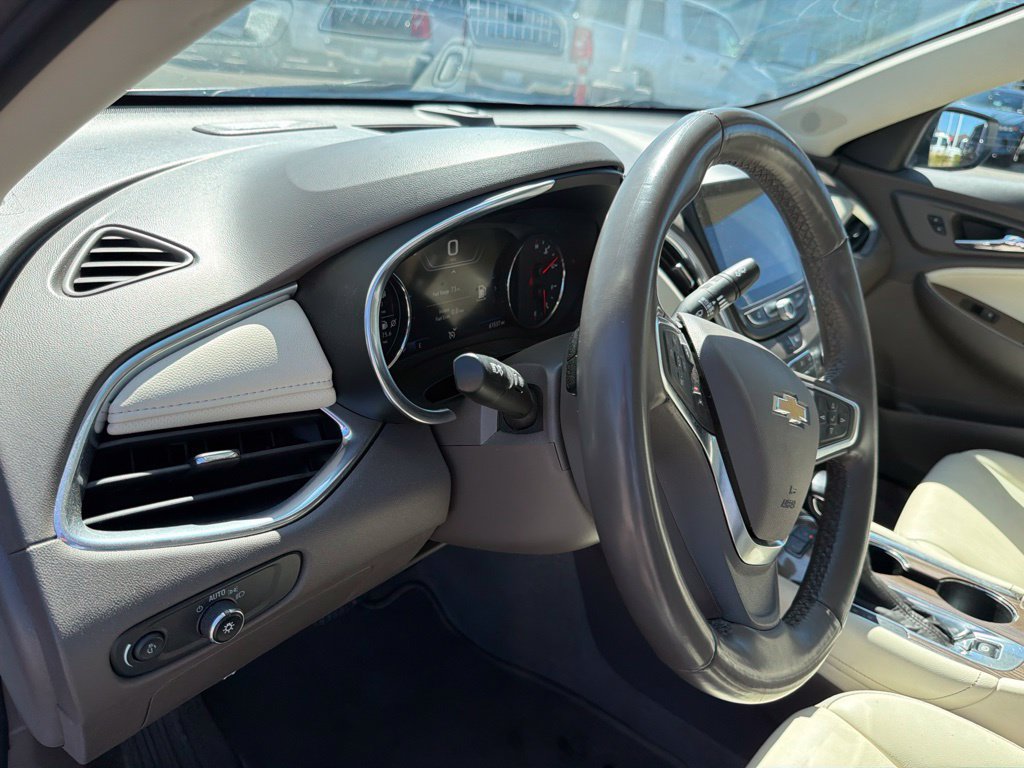 Used 2024 Chevrolet Malibu LT FWD image 14