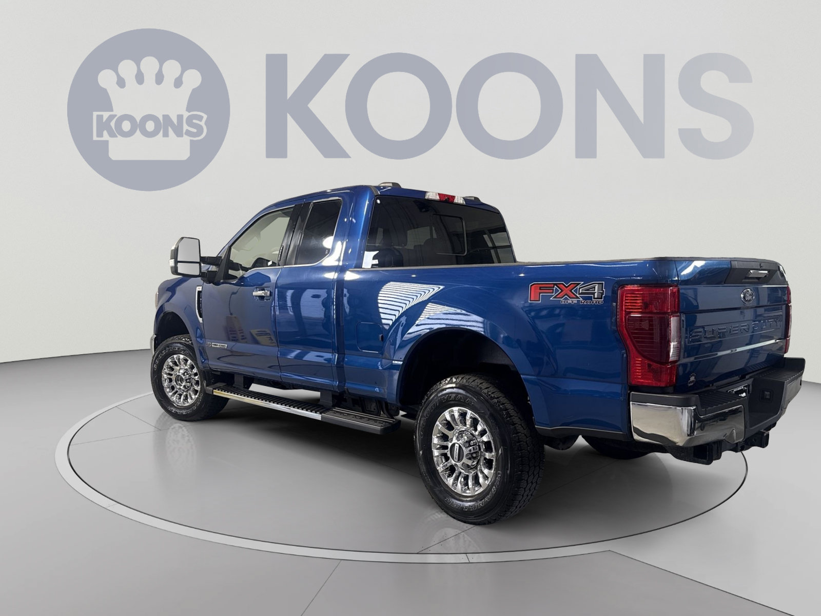 Used 2022 Ford F350 XLT w/ XLT Premium Package AWD/4WD image 8