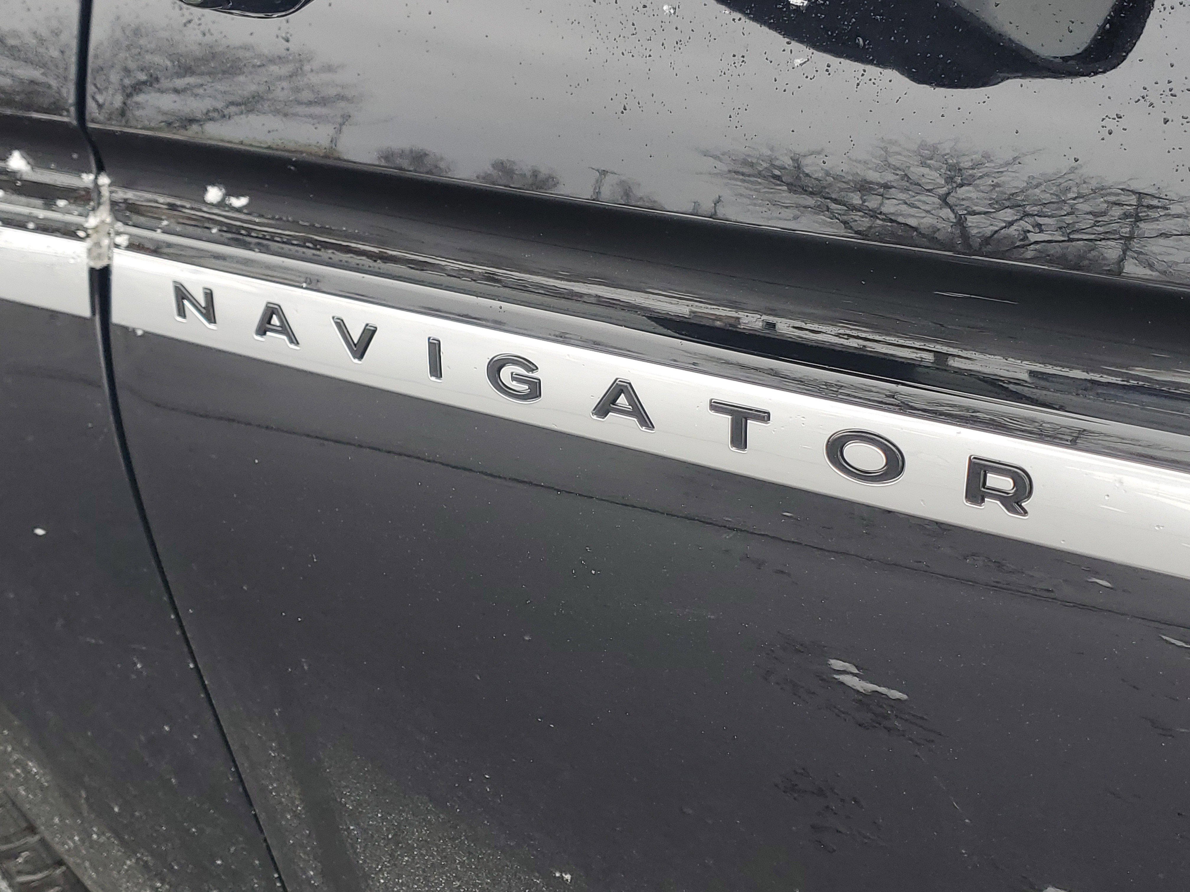 New 2025 Lincoln Navigator Reserve image 7