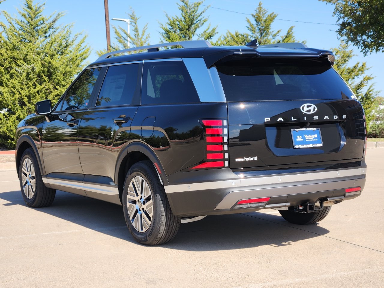 New 2027 Hyundai Palisade SEL Premium FWD image 3