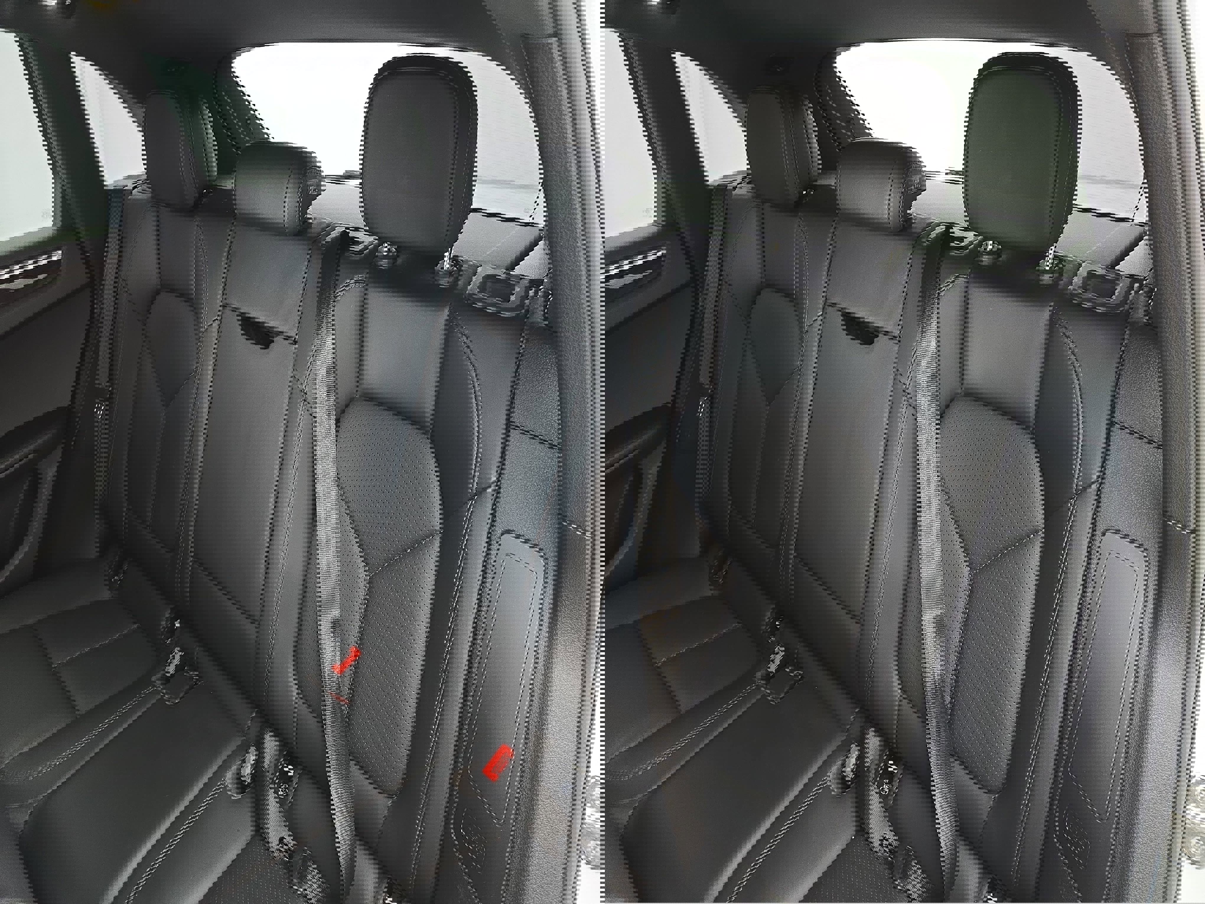 Used 2023 Porsche Macan Turbo image 14