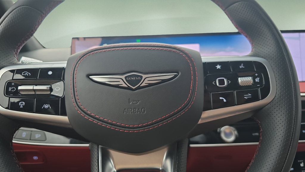 New 2026 Genesis GV70 3.5T Sport Advanced AWD/4WD image 18
