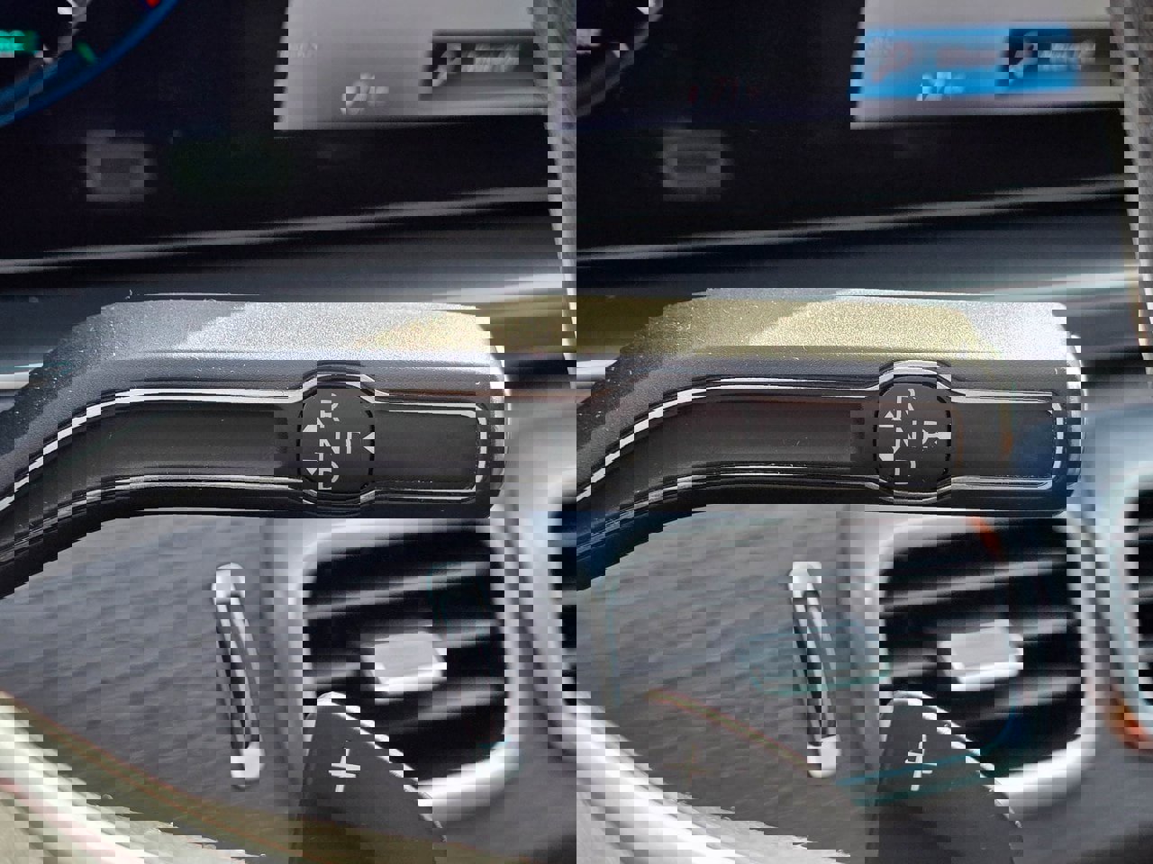 Used 2020 Mercedes-Benz GLS 450 4MATIC image 25