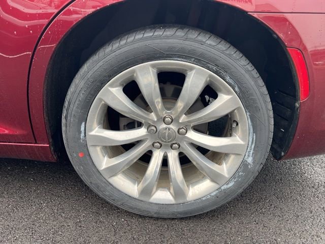 Used 2021 Chrysler 300 Touring w/ Chrome Appearance Package image 35