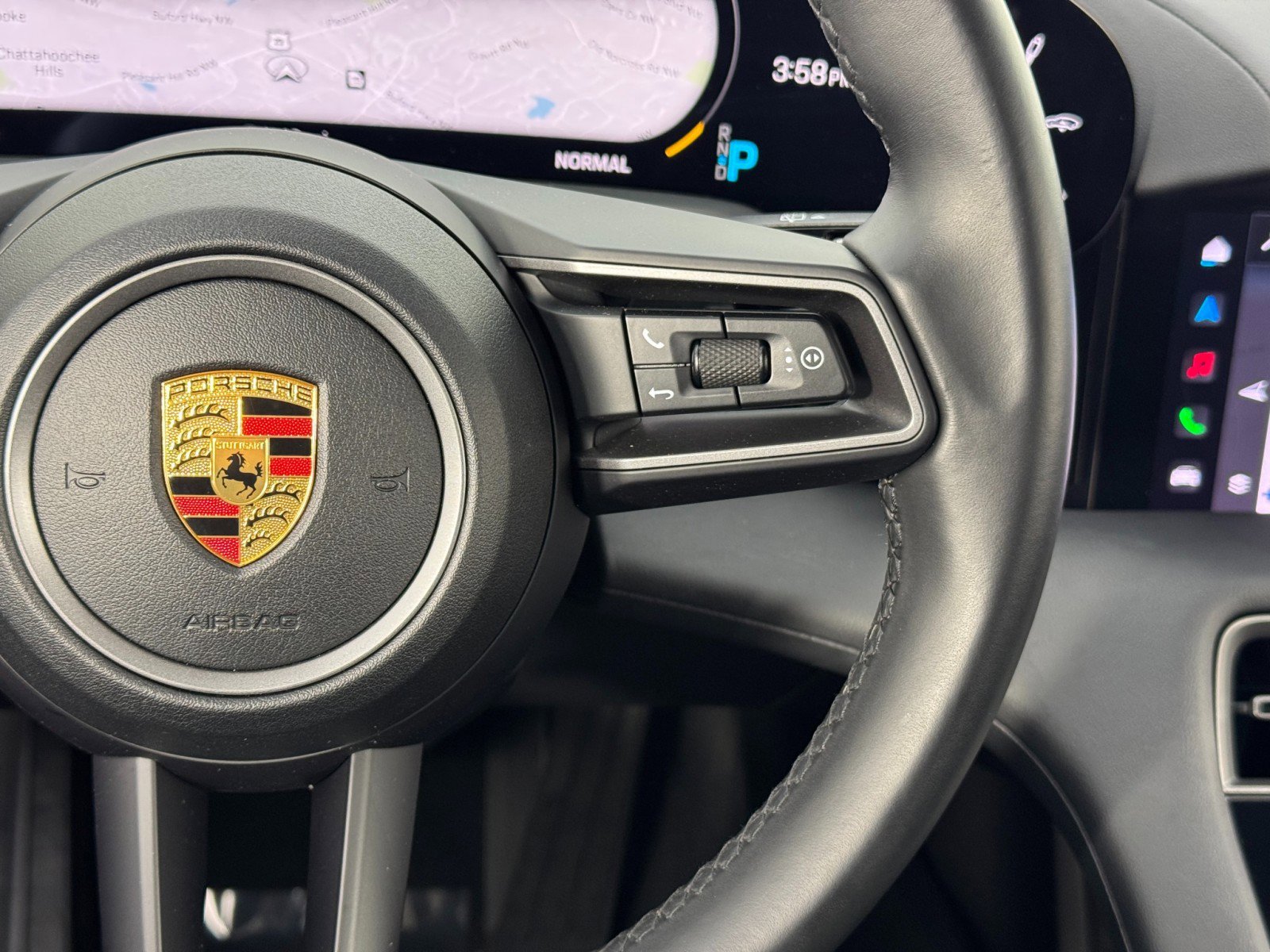 Used 2021 Porsche Taycan 4 Cross Turismo w/ Premium Package AWD/4WD image 22