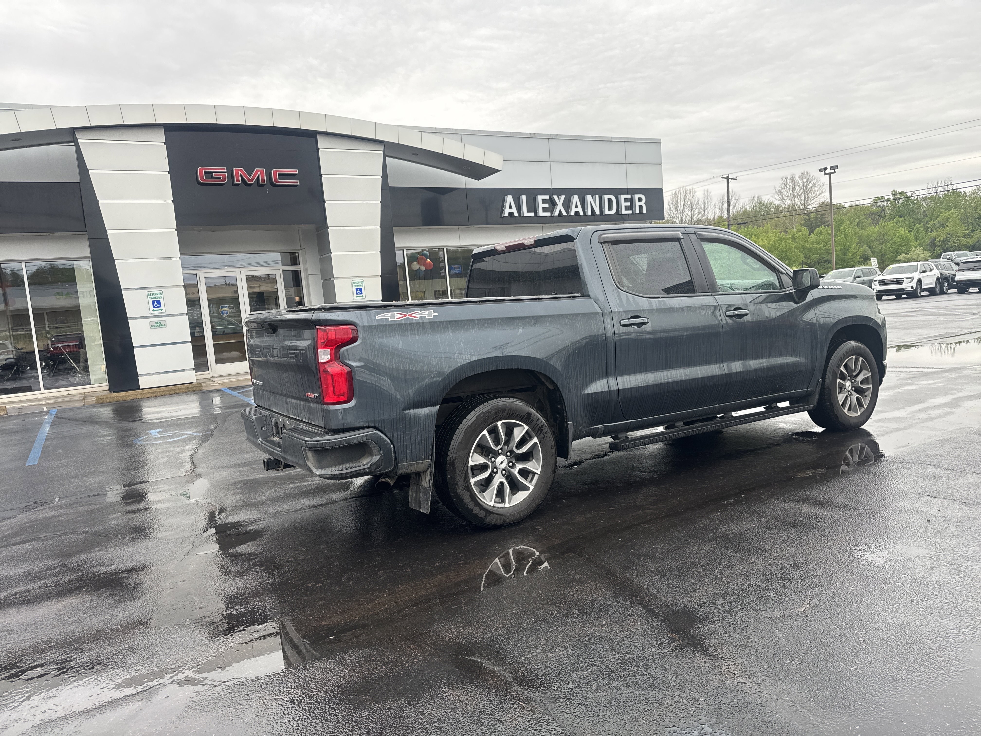 Used 2020 Chevrolet Silverado 1500 RST w/ All-Star Edition AWD/4WD video 3