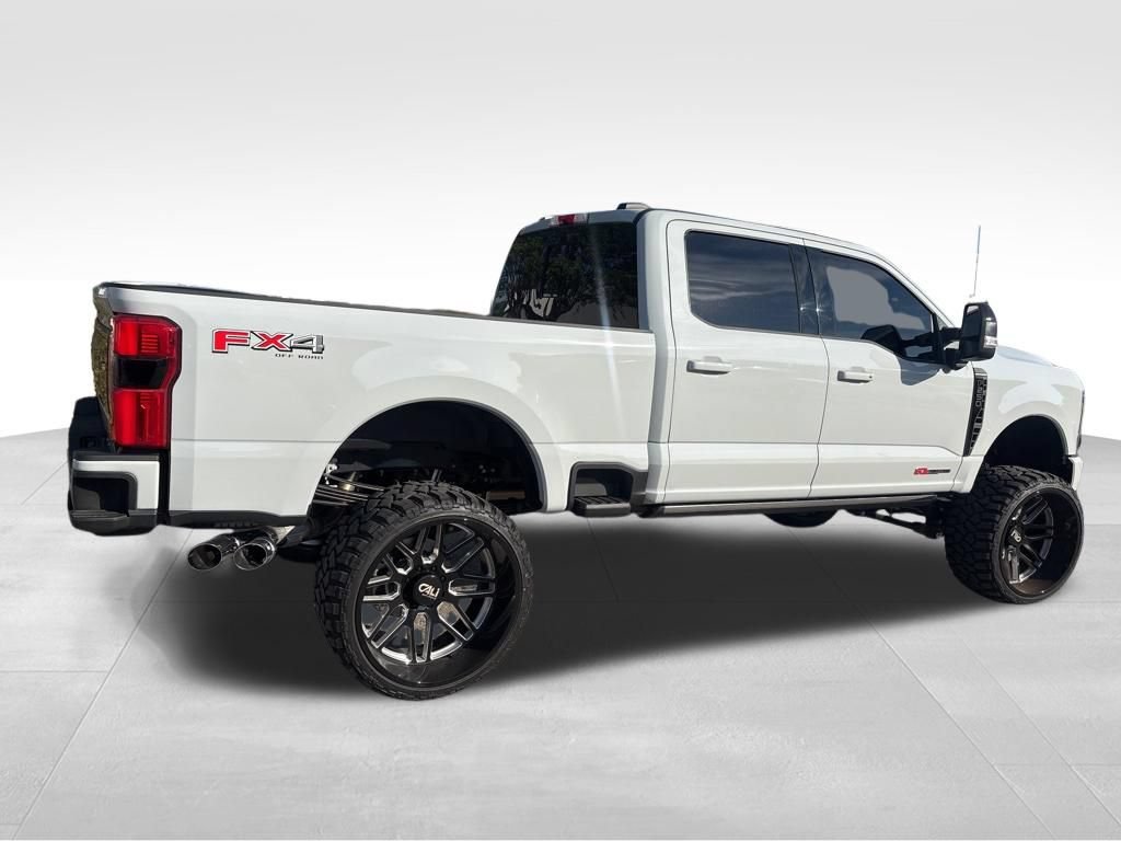 Used 2026 Ford F250 Platinum AWD/4WD image 14