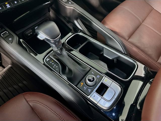 Used 2023 Kia Telluride EX w/ EX Captain's Chair Package image 25