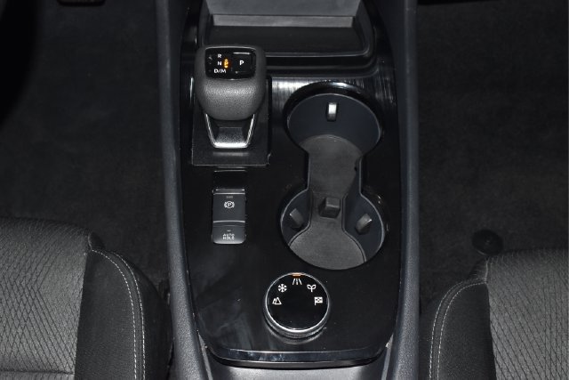 Used 2025 Nissan Rogue SV AWD/4WD image 31