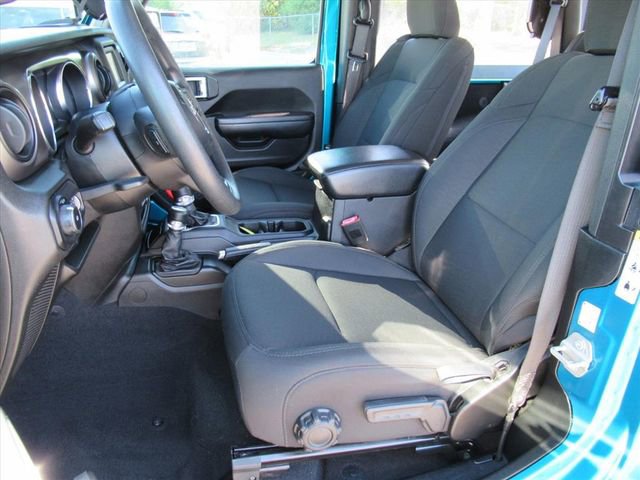 Used 2020 Jeep Wrangler Sport image 16