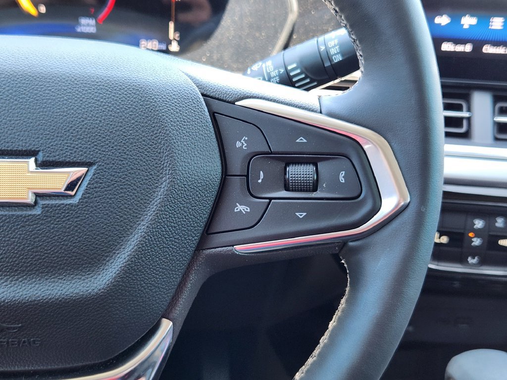 New 2026 Chevrolet Trax LT w/ LT Convenience Package FWD image 17