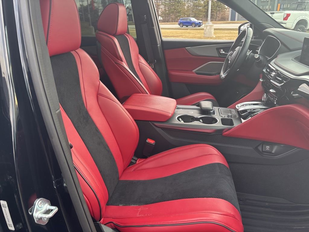 Used 2023 Acura MDX A-Spec image 31