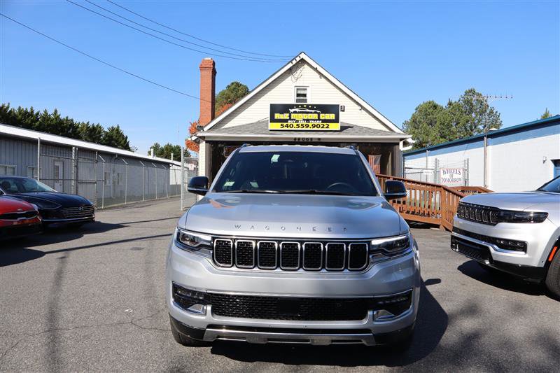 Used 2024 Jeep Wagoneer Series III image 2