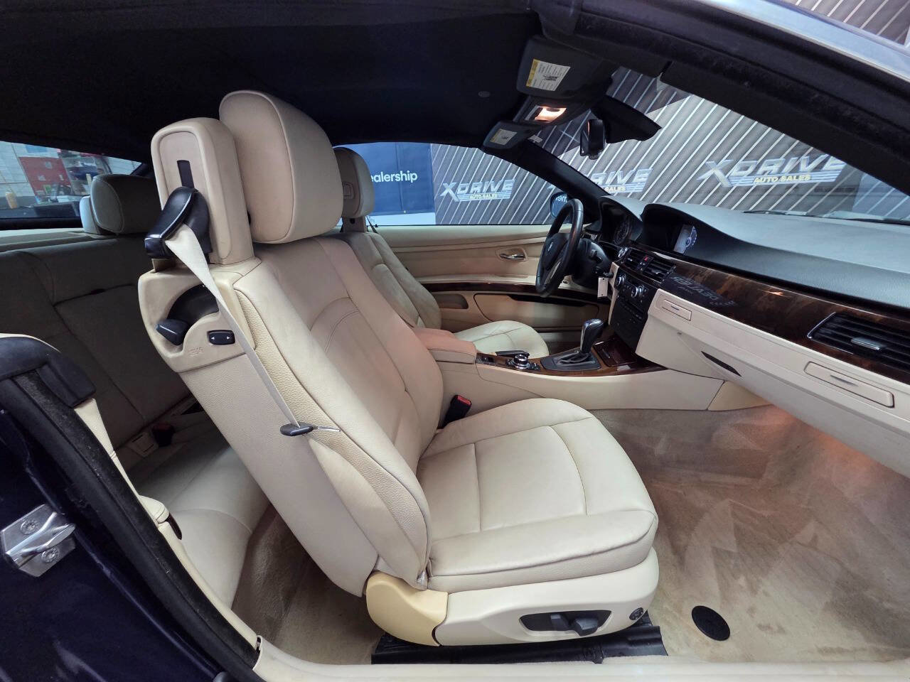 Used 2013 BMW 328i Convertible RWD image 28