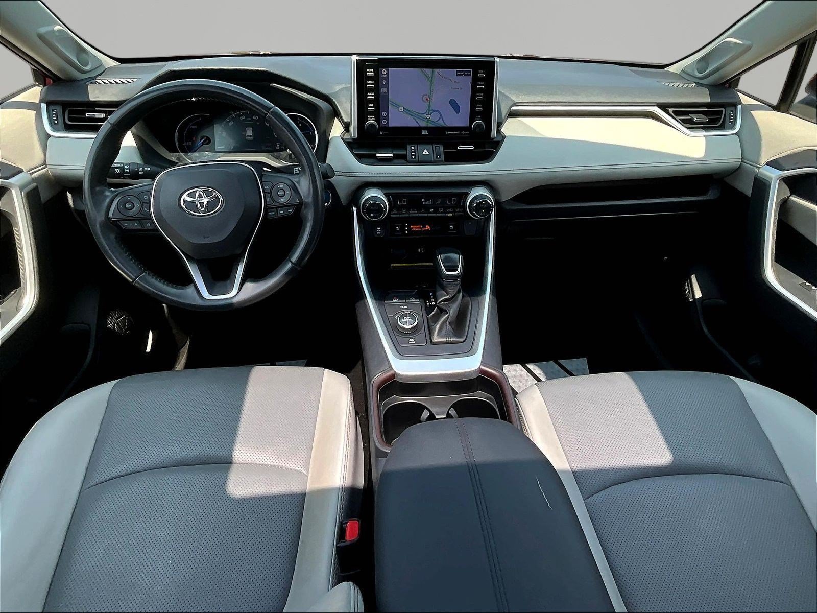 Used 2019 Toyota RAV4 Limited AWD/4WD image 7