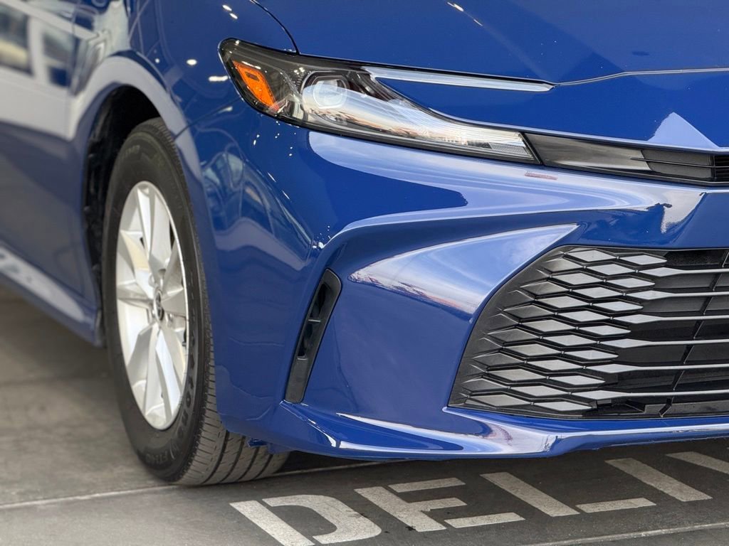 Certified 2025 Toyota Camry LE image 8