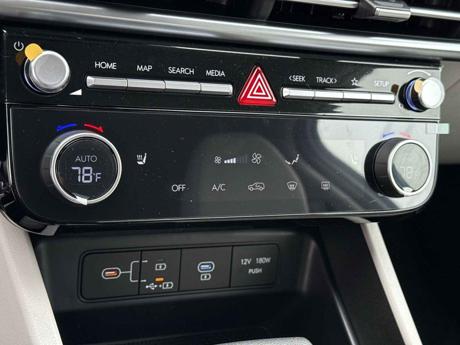 New 2026 Hyundai Tucson SEL image 21