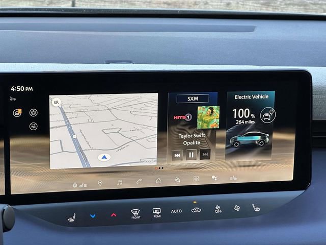 New 2026 Nissan Leaf Platinum+ image 19