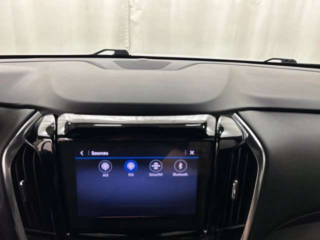 Used 2022 Chevrolet Traverse Premier w/ Redline Edition AWD/4WD image 14
