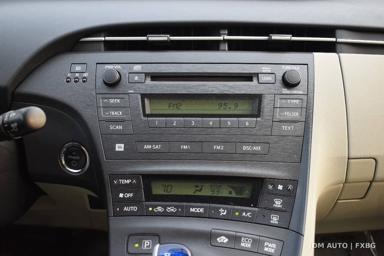 Used 2011 Toyota Prius Three FWD image 25