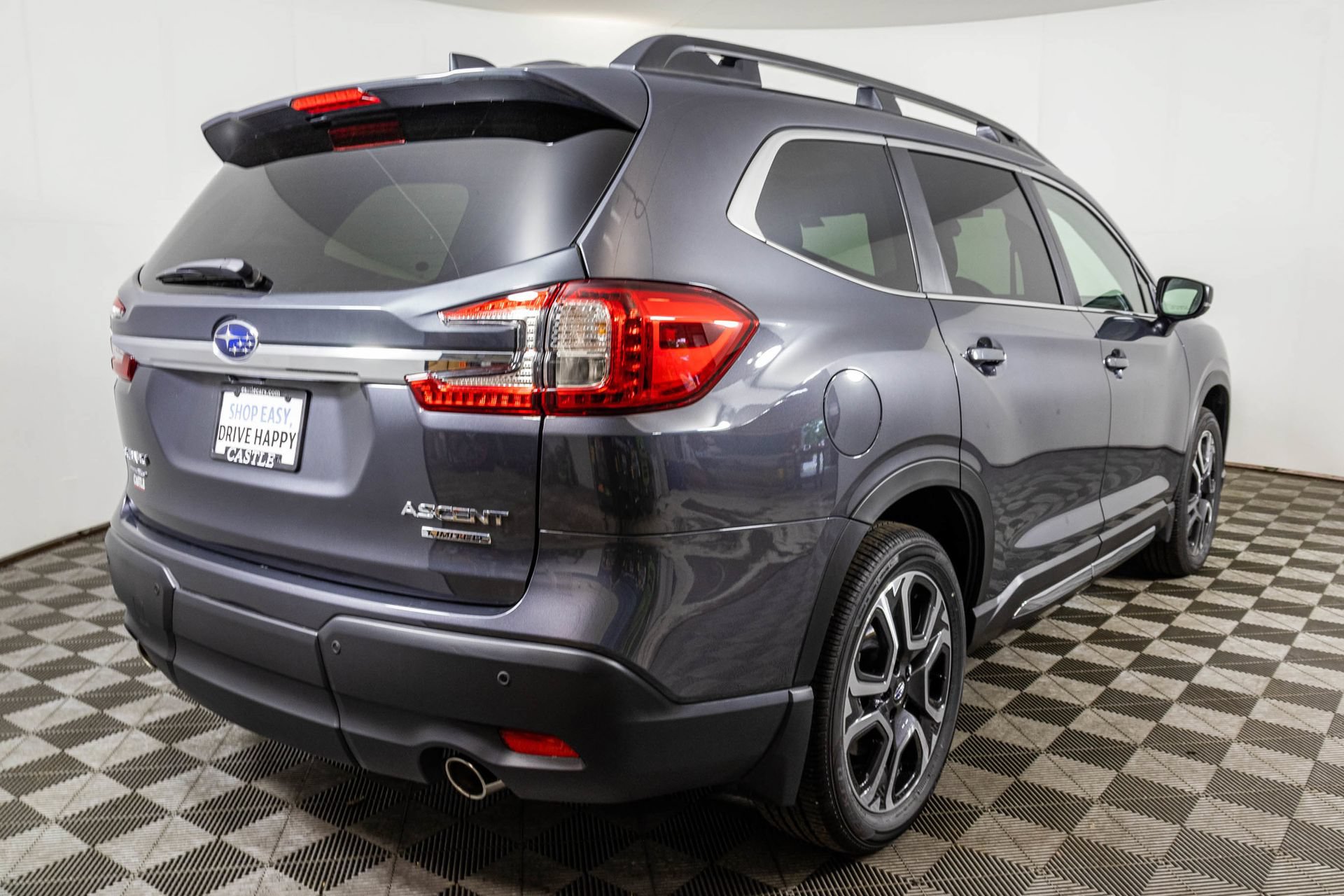 Used 2026 Subaru Ascent Limited AWD/4WD image 19